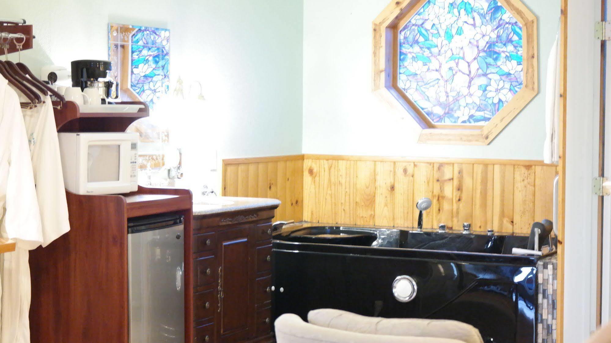Coast Inn And Spa Fort Bragg Ngoại thất bức ảnh